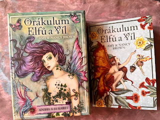Amy a Nancy Brown: Orákulum Elfů a Víl